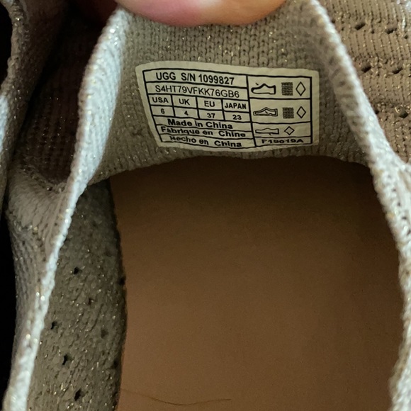 Ugg Slip On Sneakers size 6 - Picture 5 of 6